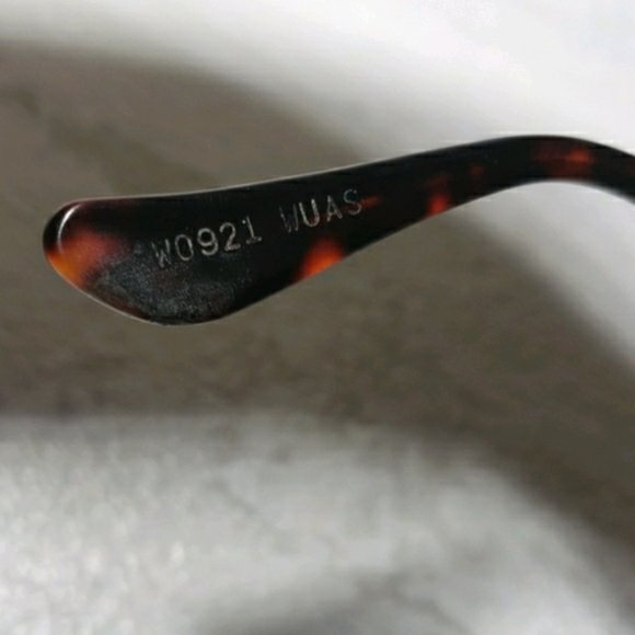 Ray-Ban B&L Vintage Outdoorsman Round Sunglasses - Picture 14 of 16